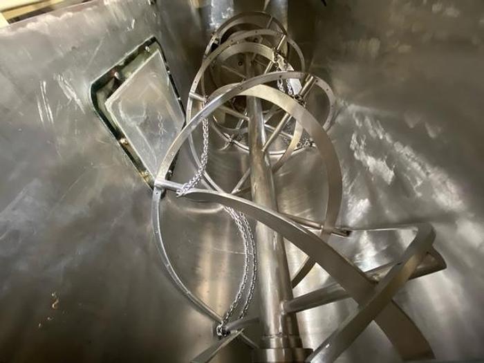 Used GONDARD 900 litres