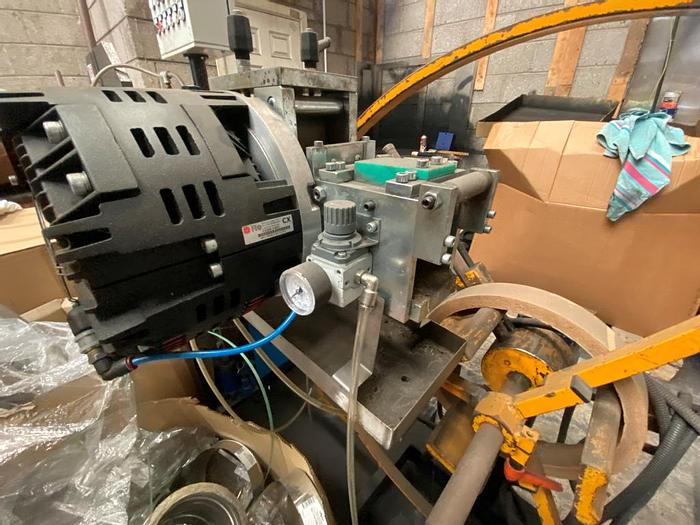 Used 2000 Lovent Italia Tubo Flex Ducting Machine