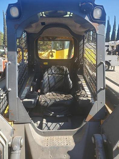 Used 2015 John Deere 319E