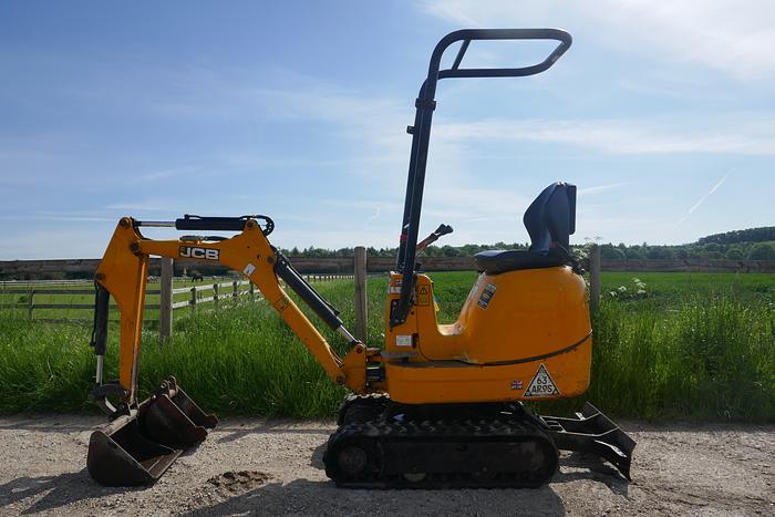 Used 2018 JCB 8008 CTS