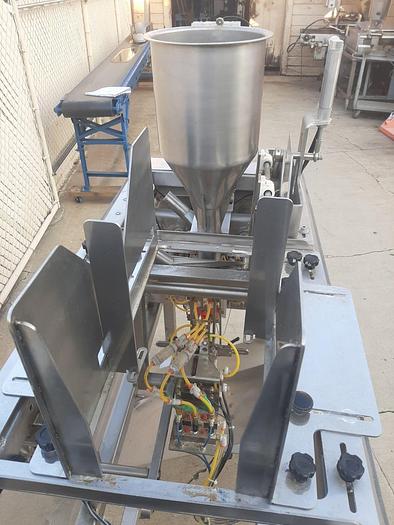 Used Filler, Pouch, Dura-Pack, Mdl M7S, S/st, 15 BPM #S744945
