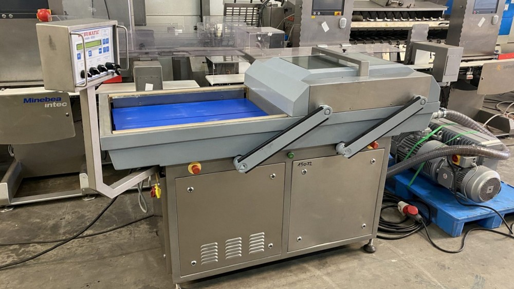 Used Webomatic automatic double chamber vacuum machine