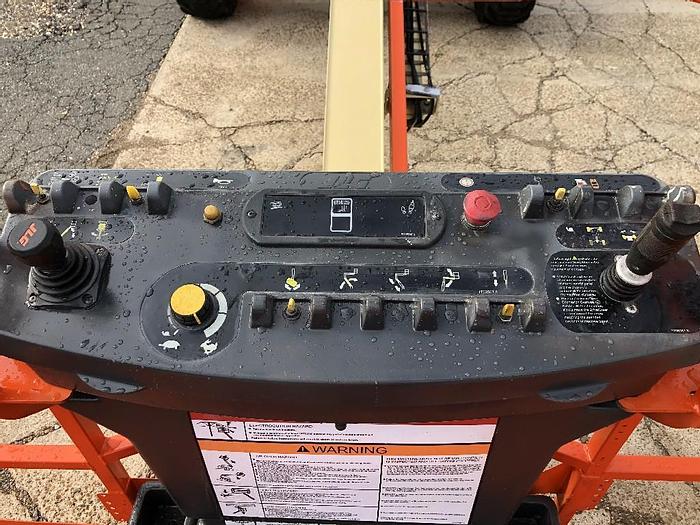 Used 2004 JLG 400S