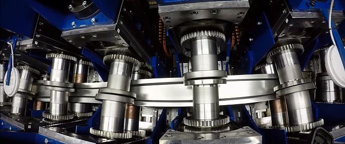 New F&P 3D Roll Former (New) #3502