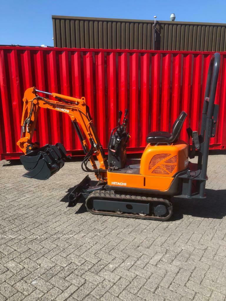 Gebruikt 2013 HITACHI AX08-3