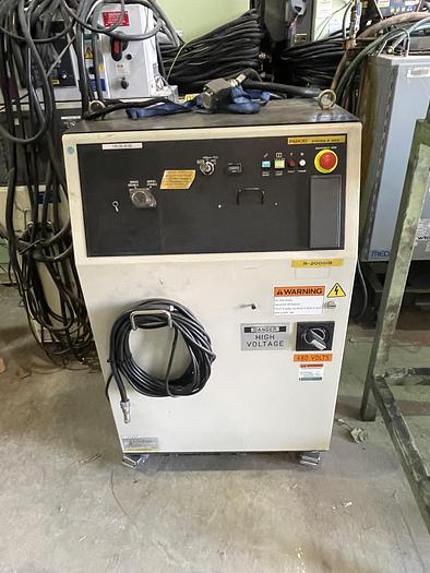 Used 2012 FANUC FANUC R2000IB/100P
