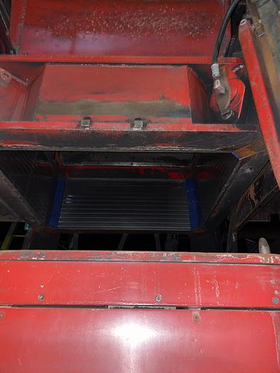 Used HUNTER 32-C AUTOMATIC MOLDING MACHINE