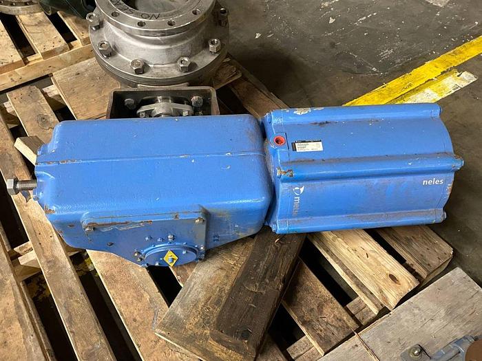 Used 2-WAY VALVE WITH PUMP