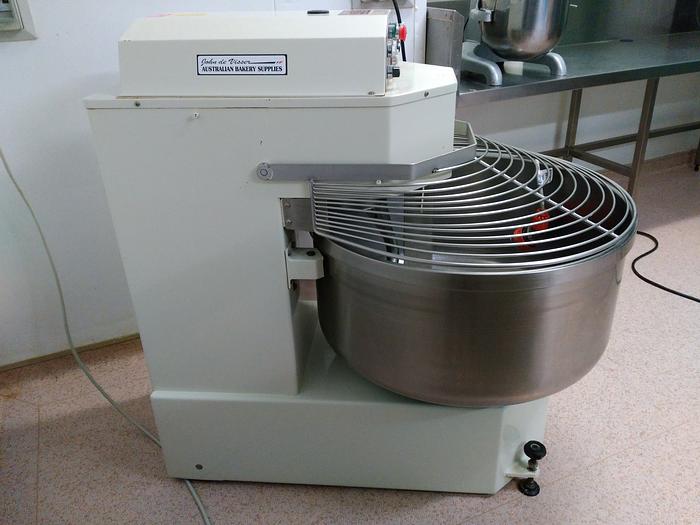 Used AVANCINI SP-120 Bakery/confectionery