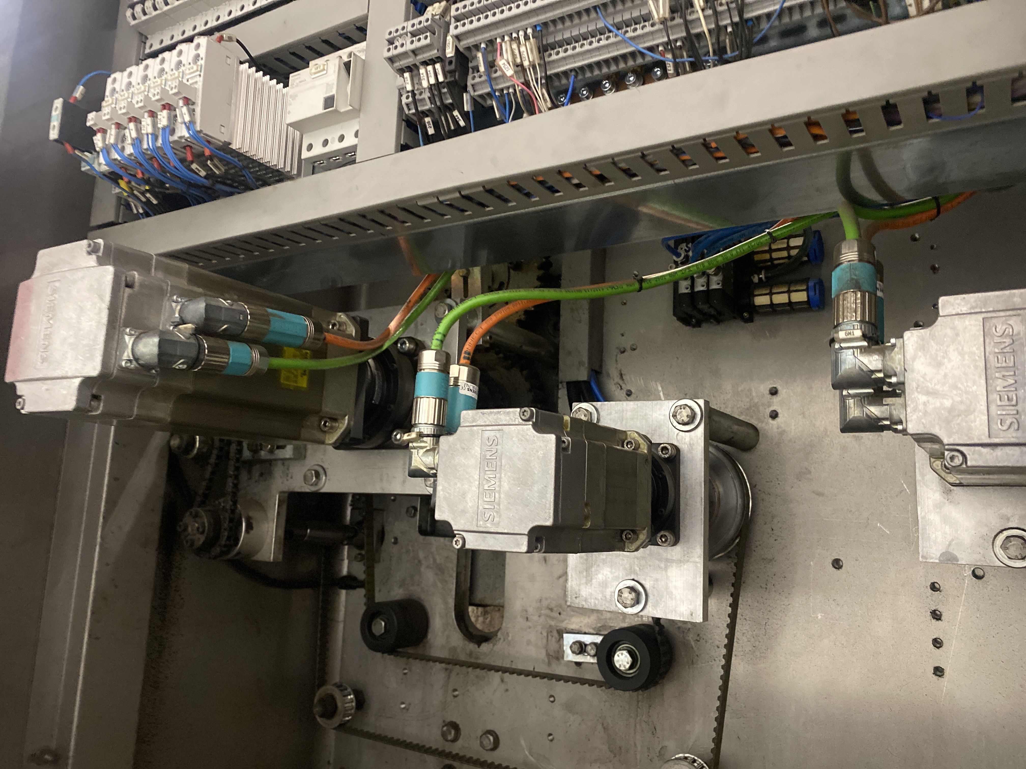 Used Record Scorpion MD flowpacker with Automotion automatic infeed