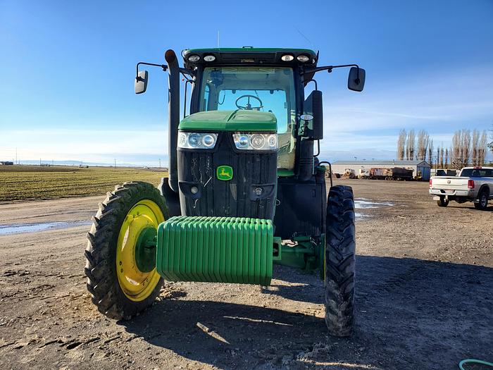 Used 2013 John Deere 7200R Tractor w/ IVT