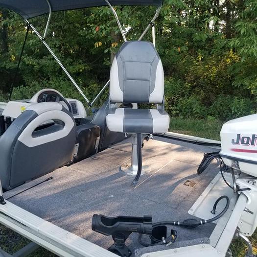 Used Used 2005 MirroCraft MV175 ~ HOLD