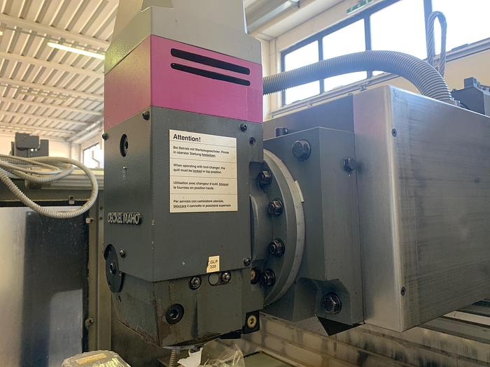 Usato FRESATRICE DECKEL MAHO MH800 E
