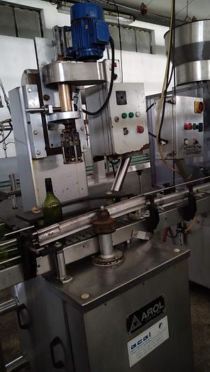 Usado Linha de enchimento de enchimento de vinho semi automática