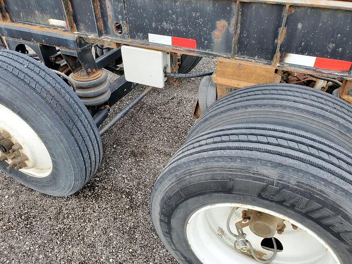 Used 40' Marquez Container / Chassis Trailer - 4 Axle