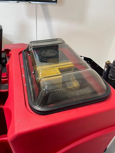 Used 2022 FACTORY CAT GTR V2.0 RIDER FLOOR SCRUBBER (33" CYLINDRICAL)