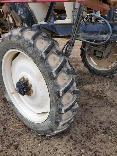 Used Tyler Patriot XL Sprayer - 1600 hrs