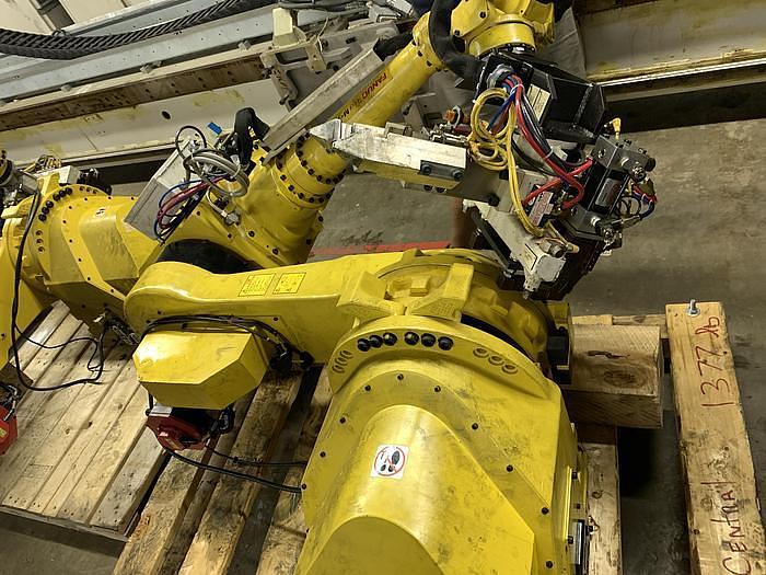Used 2 - FANUC  M710iB/70T GANTRY ROBOT SYSTEMS 10,200 MM TRAVEL X 8' TALL RJ3iB CONTROLLER