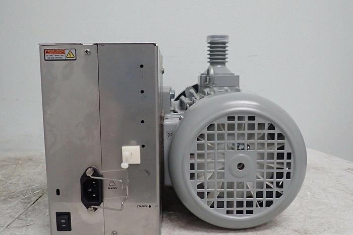 Used Agilent MS40+ RVP Model 9499225M013 Rotary Vane Vacuum Pump