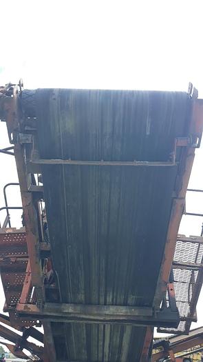 Used 2006 HB21230-3 Extec Screen 10 Cubic Yard