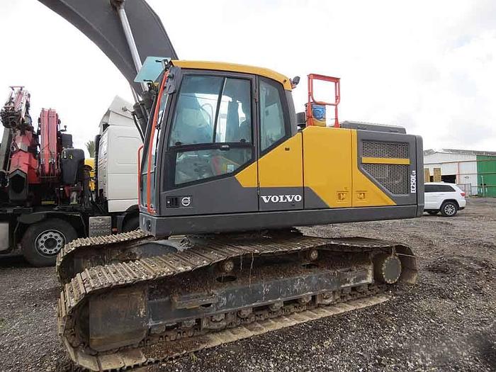 Used 2020 VOLVO EC250ELR