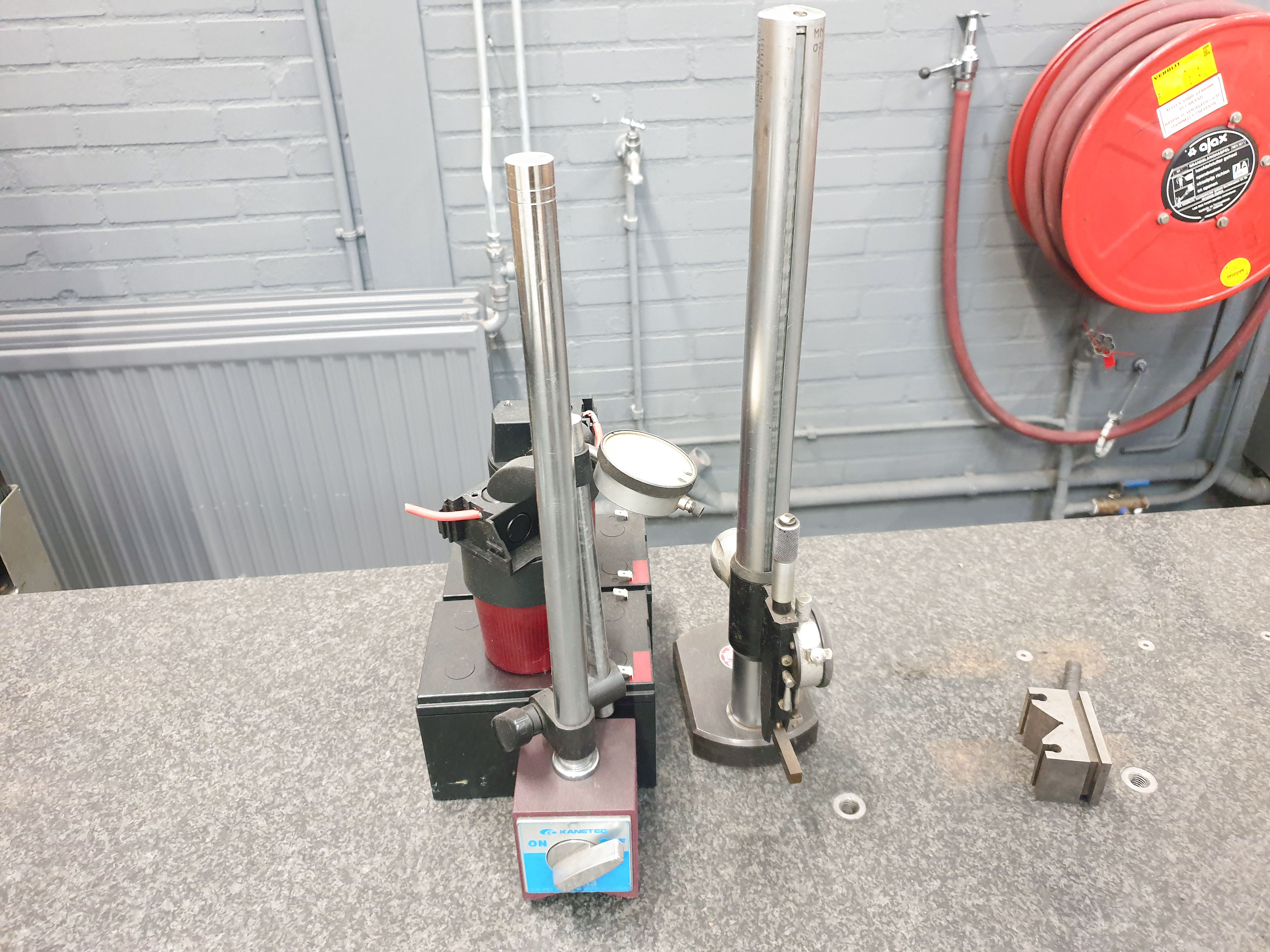 Used Carl Zeiss UMC 550 - Measuring machine 