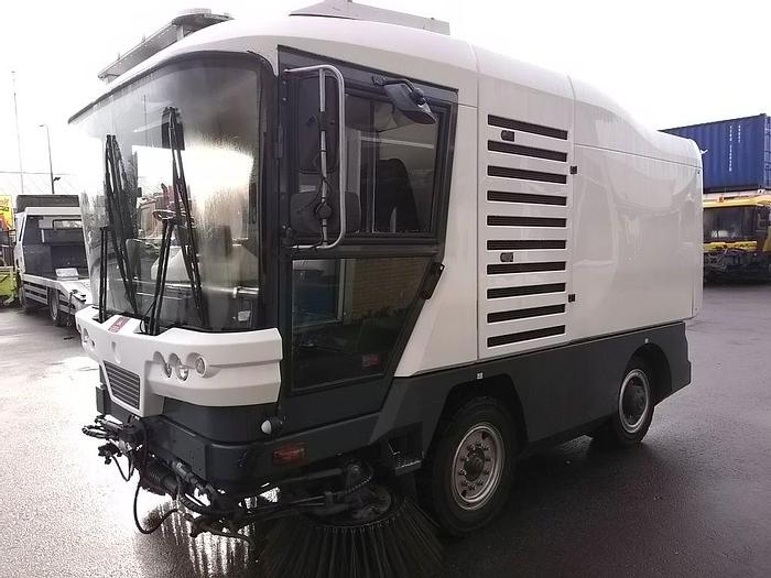 Gebruikt 2008 RAVO 530 ST