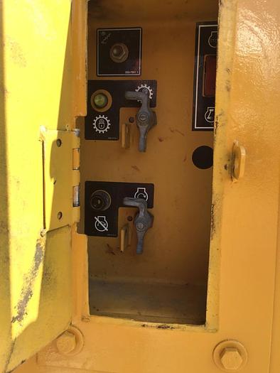 Usado 2015 Caterpillar 988K