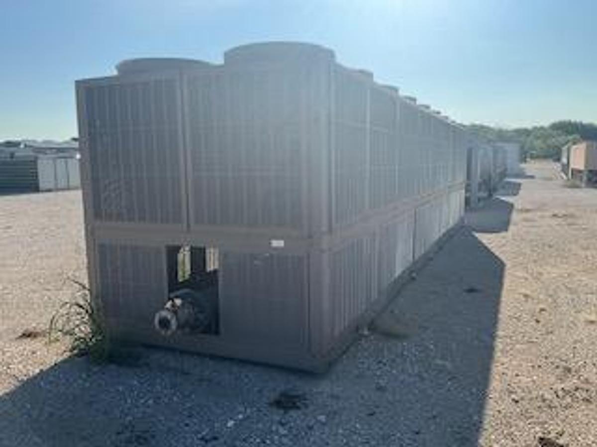 Used CARRIER – 125 Ton Water Cooled Chiller