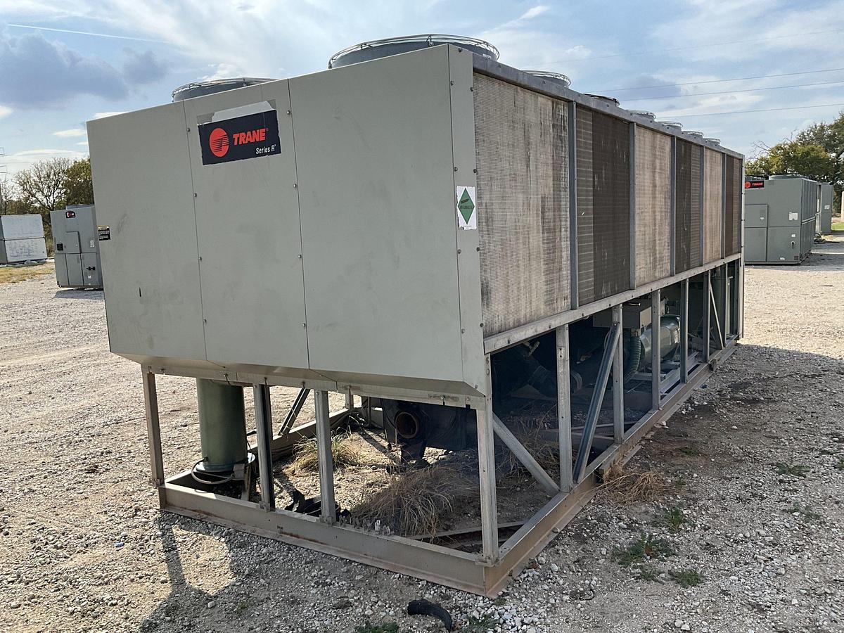 Used TRANE- 250 Ton Air Cooled Chiller