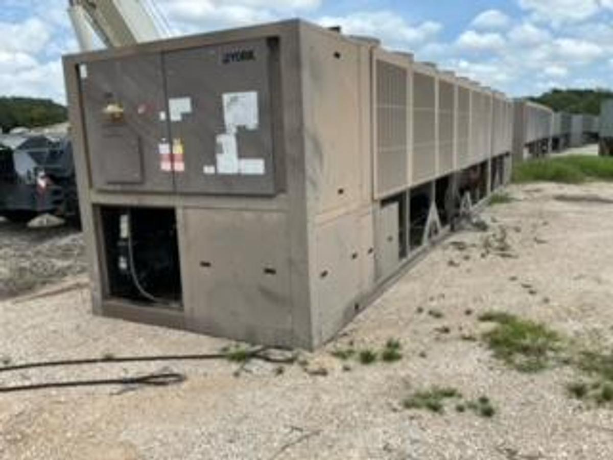 Used TRANE – 275 Ton Water Cooled Chiller