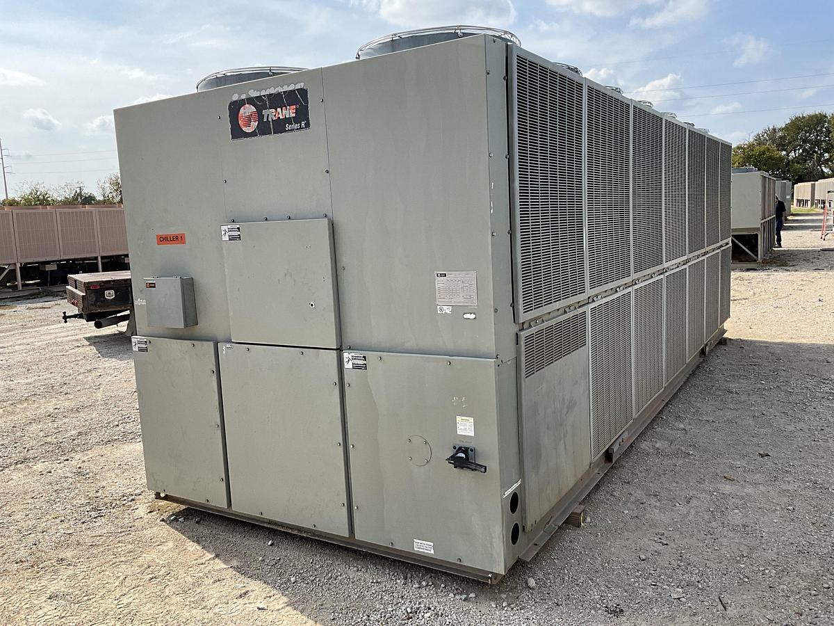 Used TRANE- 250 Ton Air Cooled Chiller