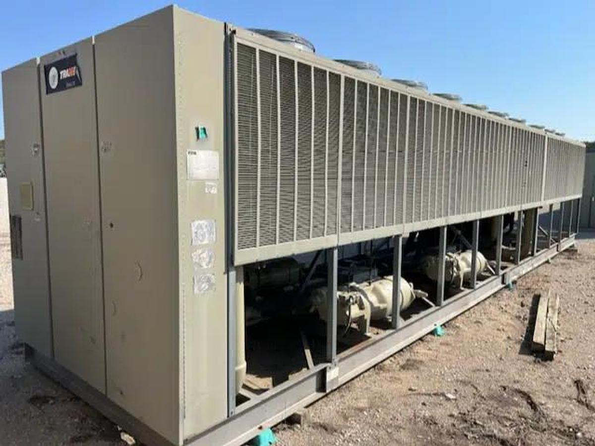 Used TRANE – 300 Ton Air Cooled Chiller