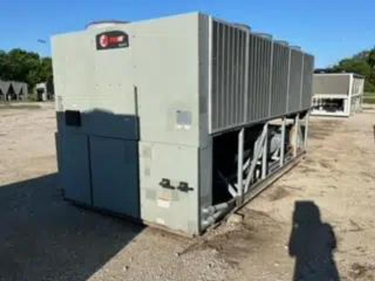 Used TRANE – Used 140 Ton Air Cooled Chiller