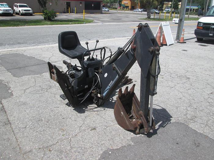 Used Woods 7500 3PT Backhoe Attachment