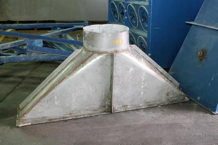 Used DONALDSON TORIT DUST COLLECTOR - DFT4-32 (#9686)