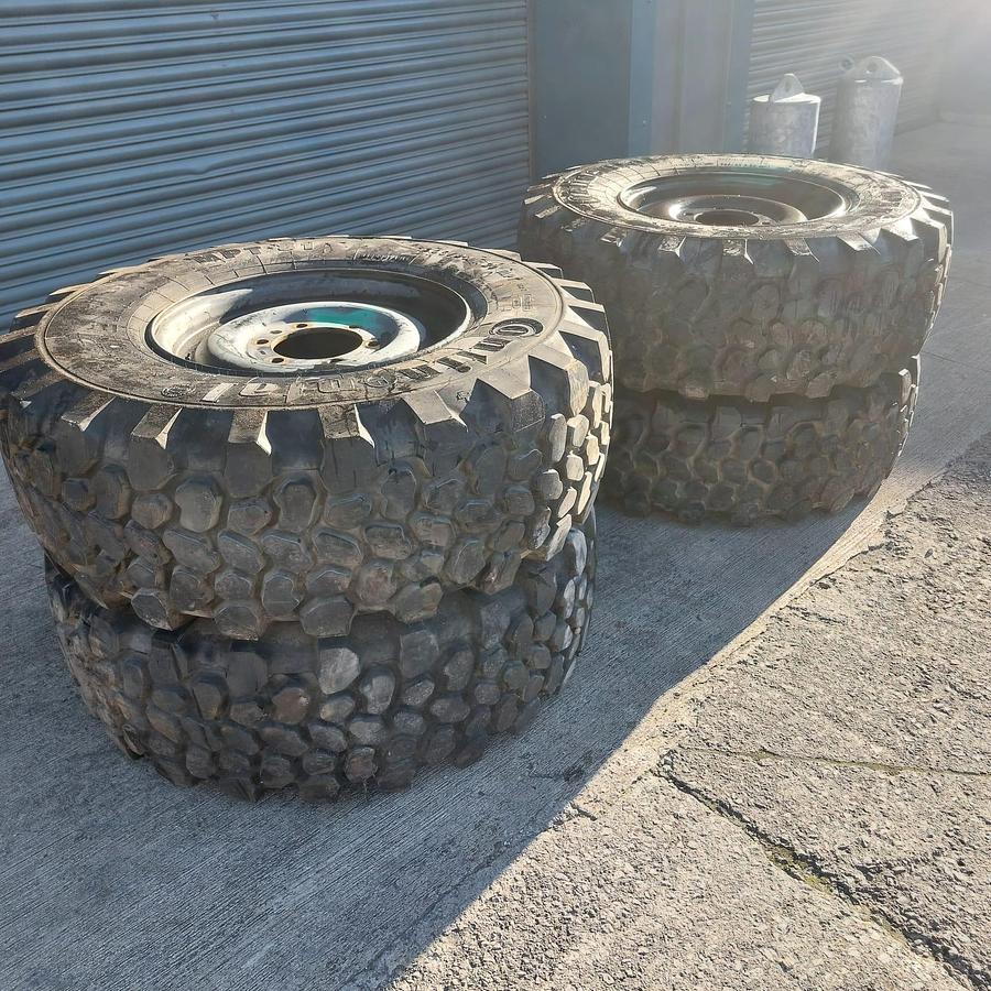 Used 4 x Continental 565 / 80 R20 Wheels and Tyres