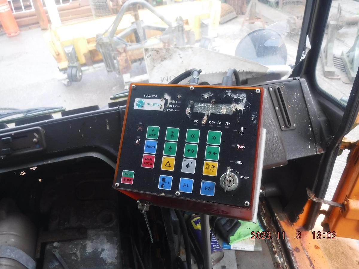 Used Salt Spreader / Gritter 