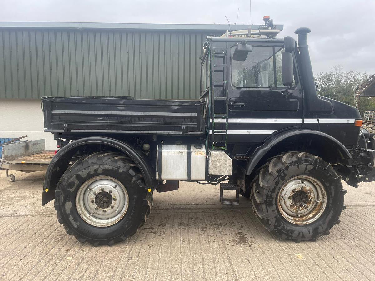 Used 1994 MB Unimog U1600 Ag