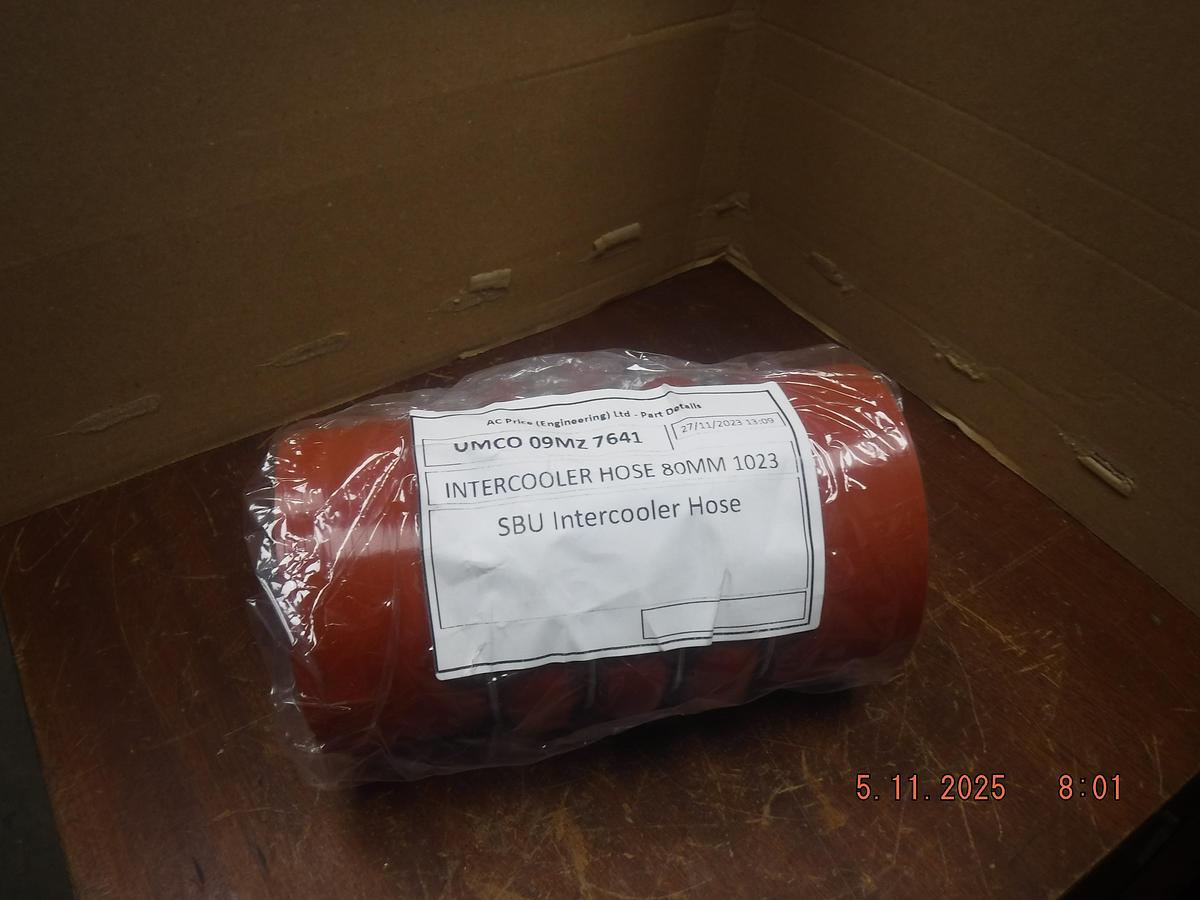 Used Unimog Intercooler Hose A0020947582