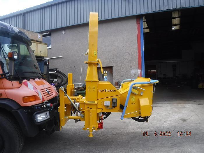 ACP-TP 250U DIN Mounted Chipper