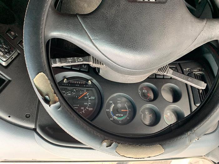 Used 2001 DAF 95 xf 430 euro 3 manual