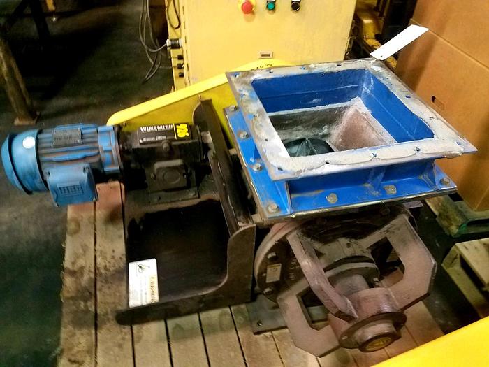 Used Carter Day 124RF6 Dust Collector