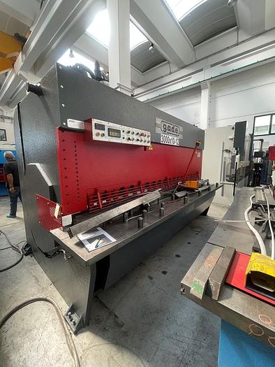 Usato CESOIA GADE IDRAULICA 3000x10-12