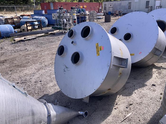 Used Used approximately 220 gallon stainless steel vertical tank