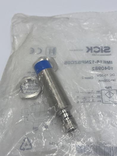 Sick IME18-12NPSZC0S