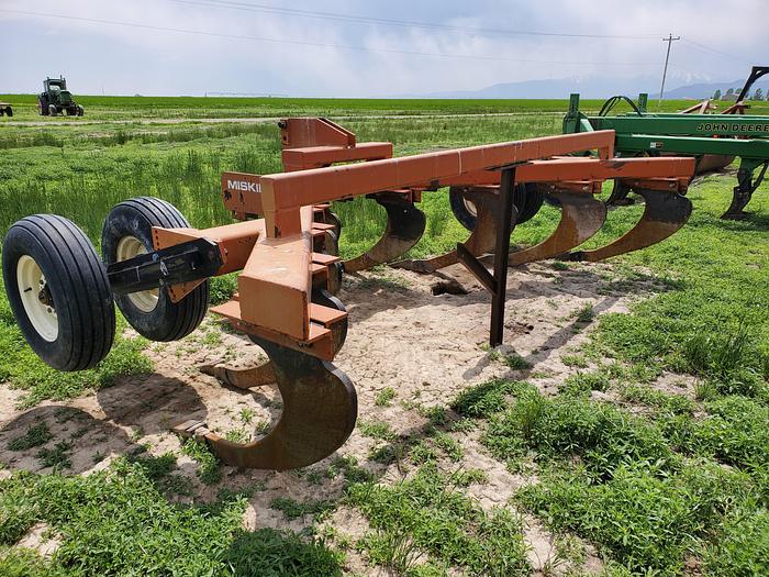 Used Miskin S209 Ripper - 9 Shank