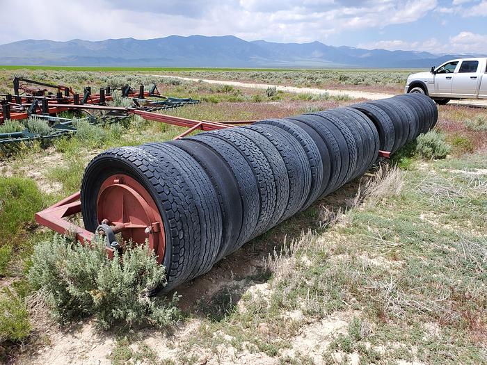 Used 27' Rubber Tire Roller