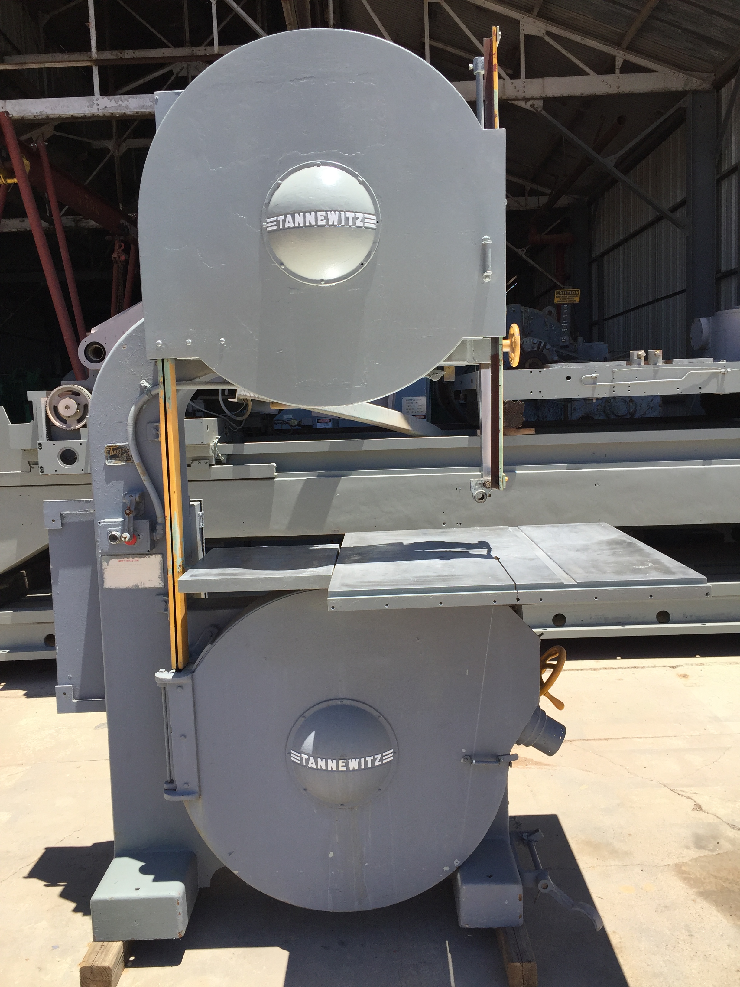 Used 36" TANNEWITZ Model G3SE Vertical Band Saw