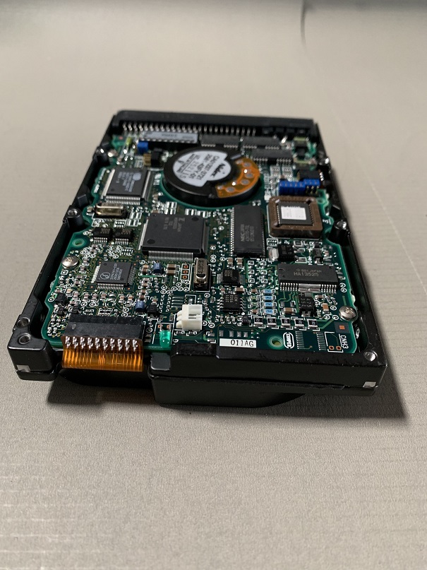 Used Fujitsu 520MB 4500RPM SCSI Pin Internal Hard Drive M2684SAU